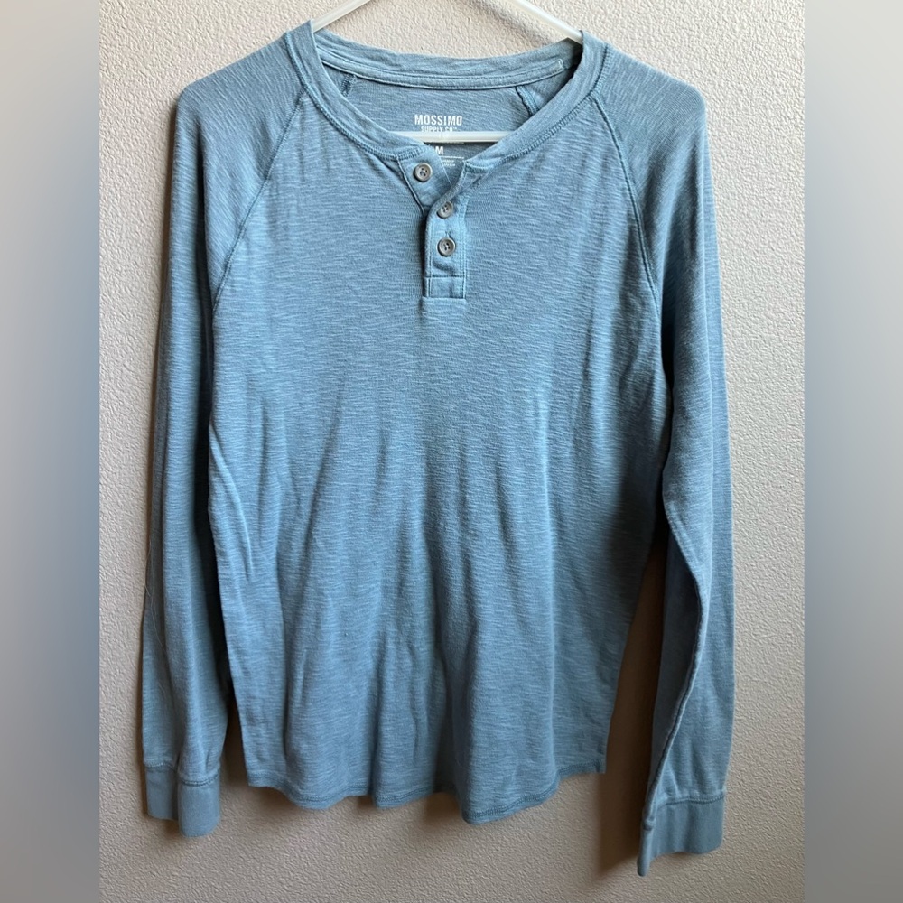 Mossimo Supply Co. men’s long sleeve shirt